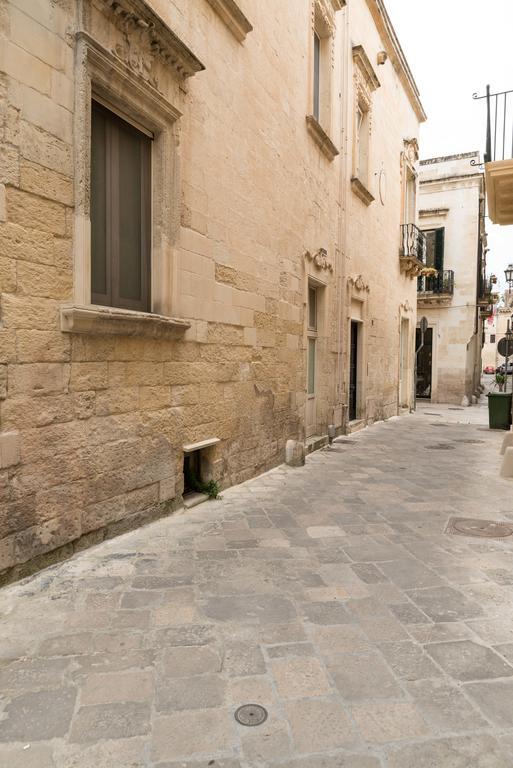 Gatto Bianco La Dimora Storica Bed & Breakfast Lecce Exterior photo